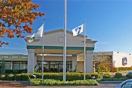 Best Western Dyersburg Inn Екстер'єр фото